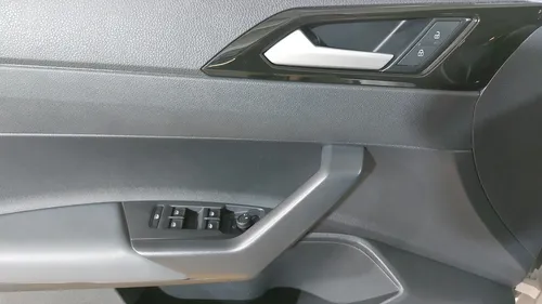 Volkswagen Nivus 1.0 TSI HIGHLINE AUTO