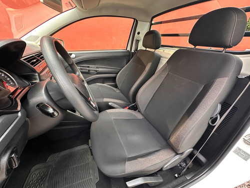 Volkswagen Saveiro 1.6 Robust Mt