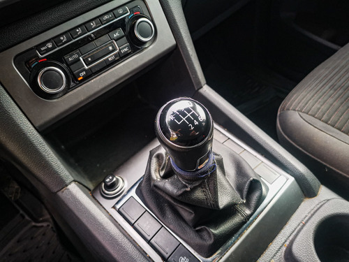 Imagen 12 de 15 de Volkswagen Amarok 2014 Pick-up
