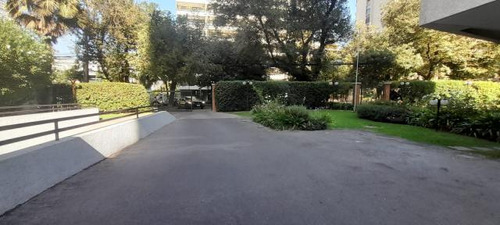 Departamento Colegio San Ignacio Luis Thayer Ojeda/plaza Las