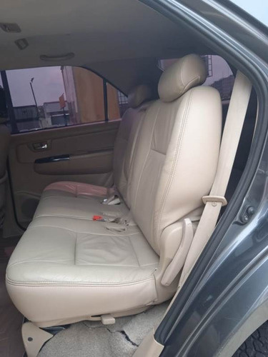 Imagen 12 de 15 de Toyota Fortuner