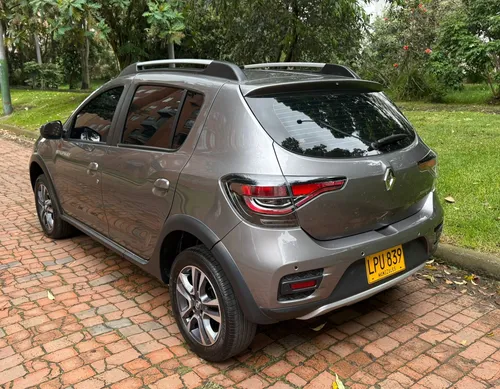 Renault Stepway 1.6 Intens Cvt