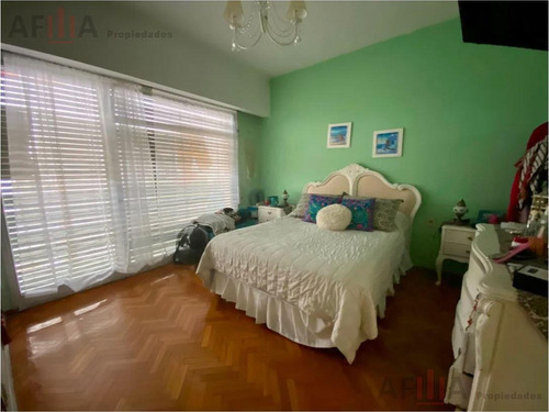 Venta Apartamento Dos Dormitorios Terraza Cordón Montevideo
