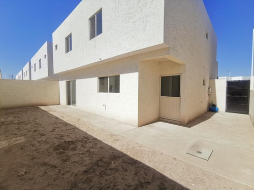 Imagen 11 de 12 de Casa Sola En Venta Los Olivos