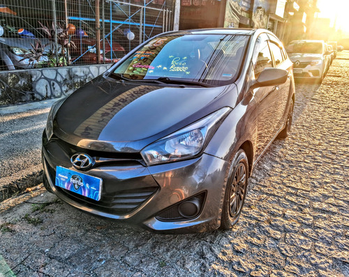 Hyundai HB20S 1.6 COMFORT PLUS 16V FLEX 4P AUTOMÁTICO