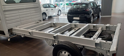 Imagen 5 de 15 de Peugeot Boxer Preminm 2.2 Chasis