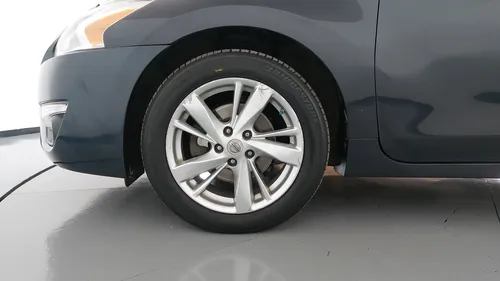 Nissan Altima 2.5 Advance Navi Cvt