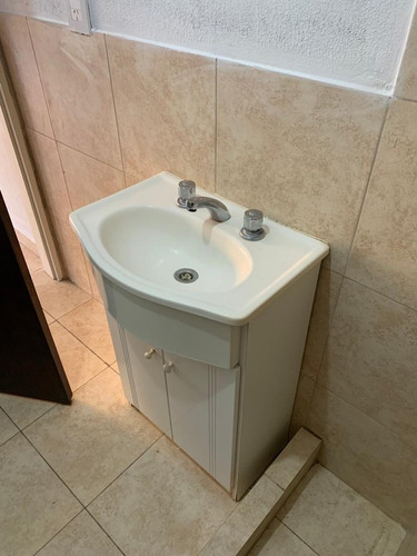 Imagen 4 de 8 de Departamento Monoambiente Al Frente C/balcón. Ideal Inversor