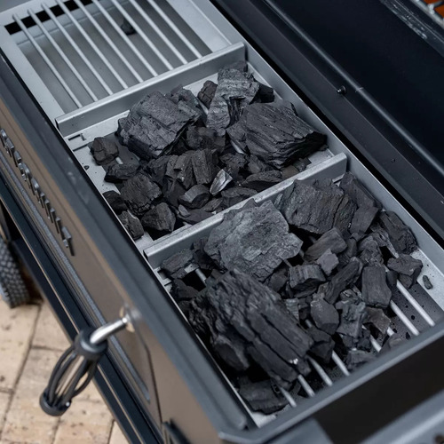 Asador A Carbon Con Ruedas Masterbuilt De Alta Gama