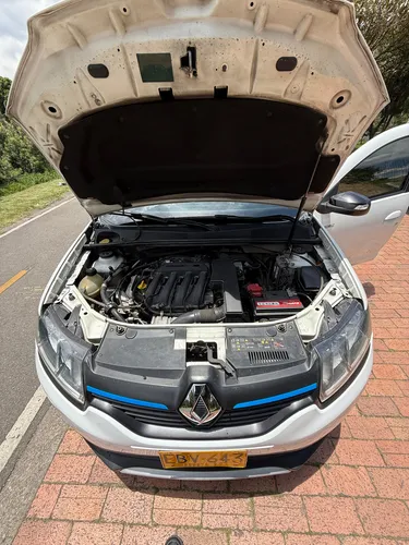 Renault Stepway 1.6 Trek Intens