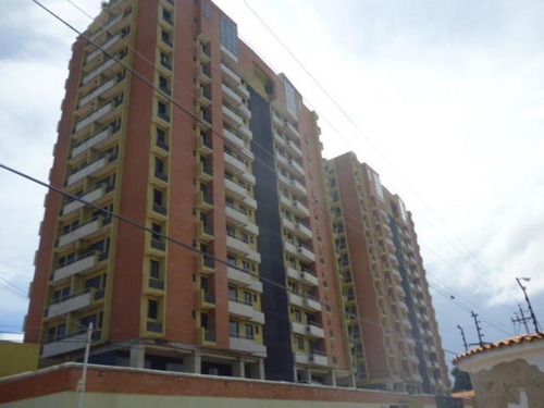 Milagros Inmuebles Apartamento Venta Barquisimeto Lara Zona Centro Economica Residencial Economico Oportunidad Pecio Inmobiliaria Rentahouse N° 23-151