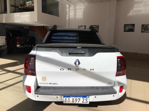 Imagen 5 de 12 de Renault Duster Oroch 2.0 Outsider Plus 2017