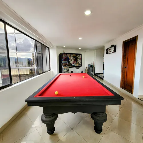 Apartamento En Venta En Los Balsos. Cod V12228