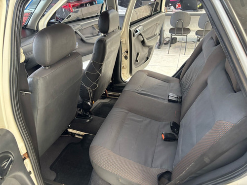 Volkswagen Gol 1.6 MI POWER 8V FLEX 4P MANUAL G.IV