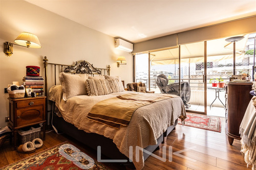 Departamento En Venta De 3 Dorm. En Las Condes, El Golf