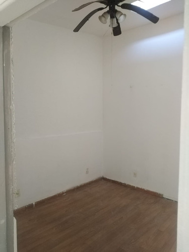 Excelente Vivienda En Barrio Brazo Oriental