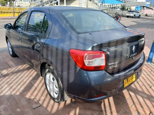 Renault Logan 1.6 Authentique