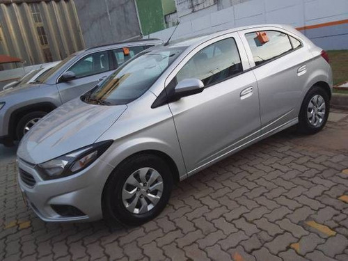 Imagem 5 de 10 de Chevrolet Onix 1.0 Mpfi Lt 8v Flex 4p Manual
