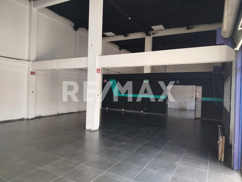Oportunidad Para Franquicias!! Local Comercial En Corregidora