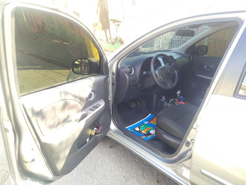 Nissan March 2017 1.6 16v Sl Aut. 5p