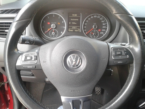 Volkswagen Suran 1.6 Highline 101cv 11c 2011