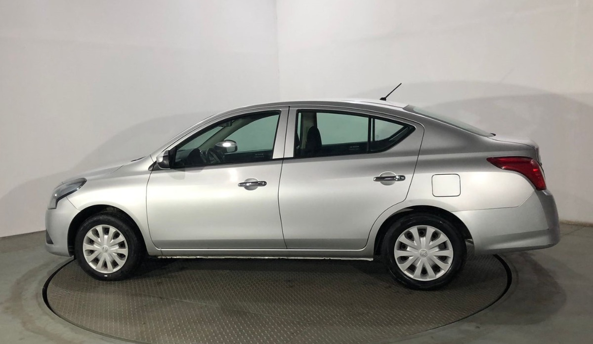 Nissan Versa 1.6 Sense Mt