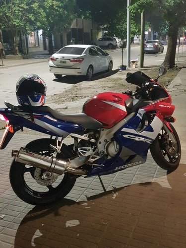 Imagen 9 de 10 de Honda Cbr 600 F4i