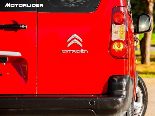 Imagen 15 de 25 de Citroën Berlingo 1.6 Extra Full | Permuta / Financia