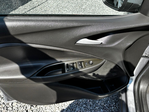 Chevrolet Onix 1.0t Ls At