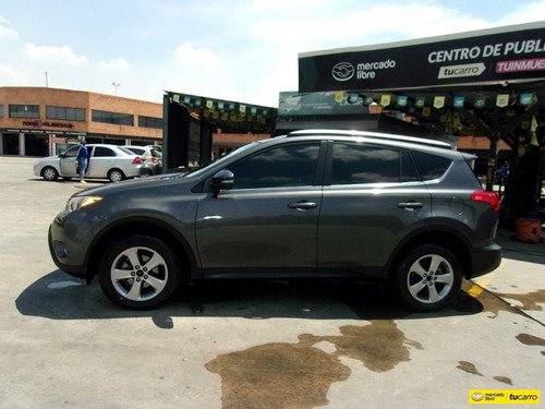 Toyota Rav-4 Xlt