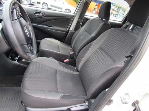 Imagem 9 de 20 de Toyota Etios 1.5 Xs Sedan 16v