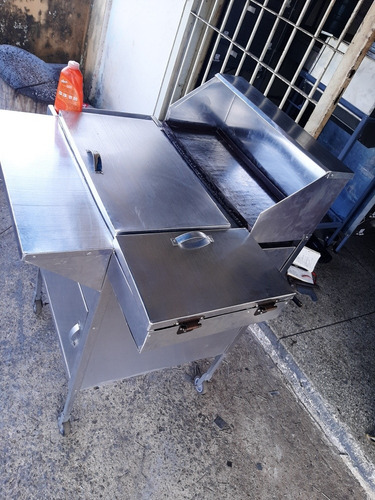 Imagen 8 de 9 de Carrito De Perros Caliente Y Hamburguesa