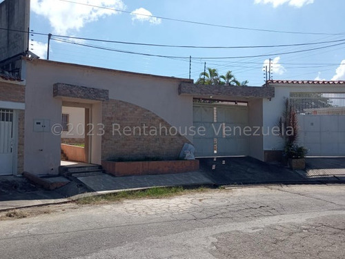 Casa En Venta Urbanizacion Corinsa Cagua Estado Aragua Mls 24-11794. Ejgp