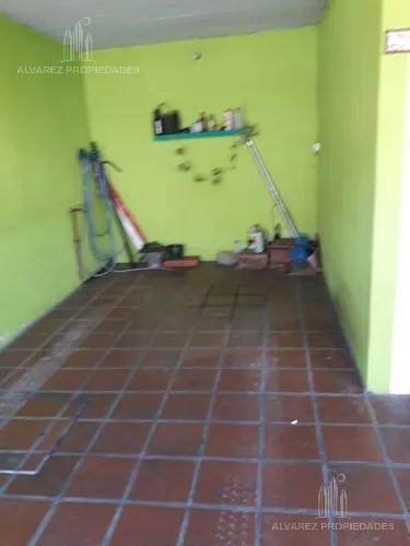 Imagen 3 de 12 de Departamento 4 Ambientes Venta Bernal Oeste