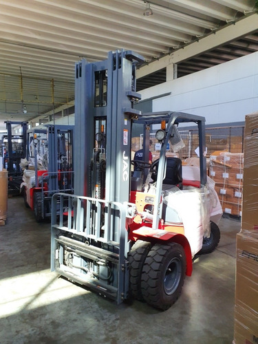 Autoelevador Jac Forklift 2,5 Toneladas Motor Mitsubishi S4s