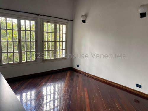 Casa En Venta Alto Hatillo Mls #25-4113