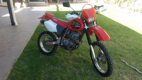Honda Xr 400 99 Patentada. Titular/particular Vende