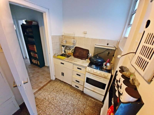 Imagen 6 de 11 de 3 Amb Al Frente 2 Dormitorios Con Patio, Balcón Y Parrilla