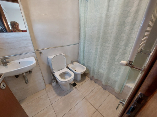 Alquiler Estidiantes Excelente Semipiso De Dos Ambientes
