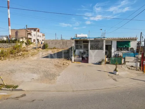 Ctv-1534 Venta Terreno Con Uso De Suelo Comercial Col, Lazaro Cardenas 3 - foto 1
