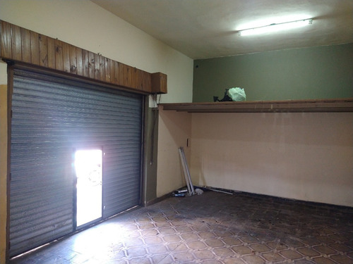 Imagen 5 de 10 de Local Comercial De 35 M2 En Sarandi