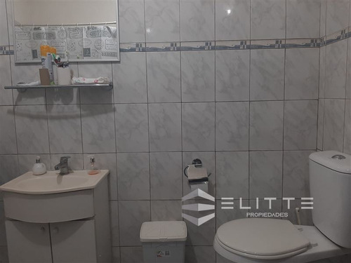 Departamento En Venta De 6 Dorm. En Valparaíso