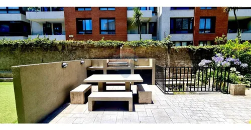 Dúplex Con Jardín Y Terraza En La Dehesa