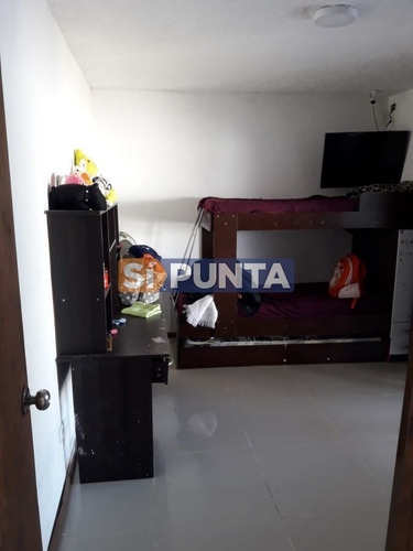Imagen 29 de 30 de Casa En Venta - Urb. San Jorge