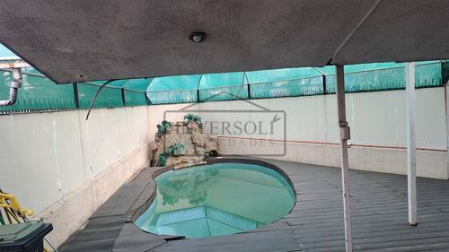 Casa En Venta De 4 Dorm. En Ñuñoa