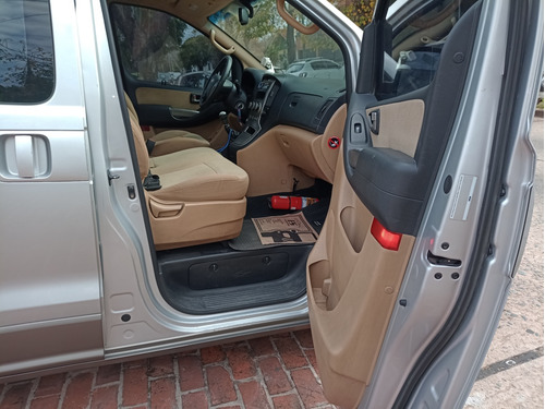 Imagen 14 de 17 de Hyundai H1 2009 2.5 Wagon 12-p Mt Plus