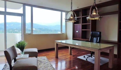 Imagen 17 de 19 de Espectacular Penthouse Amueblado De 3 Habs + Estudio En Alquiler En Zona 14