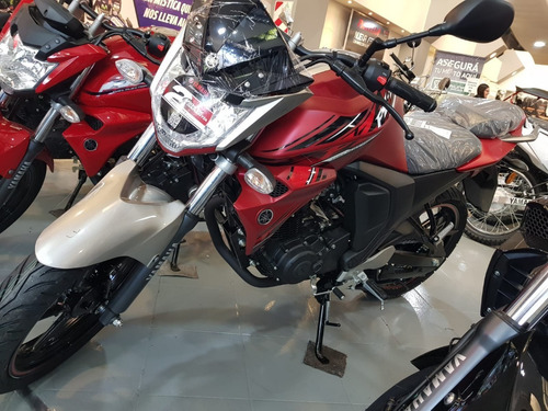 Imagen 4 de 8 de Yamaha Fz S D 150 - Panella Motos