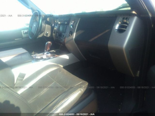 Imagen 5 de 8 de Ford Expedition Por Partes