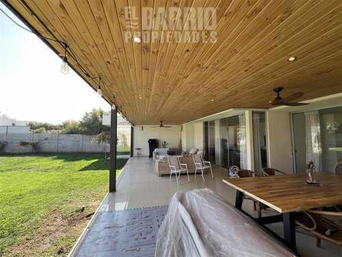 Casa En Venta En Colina